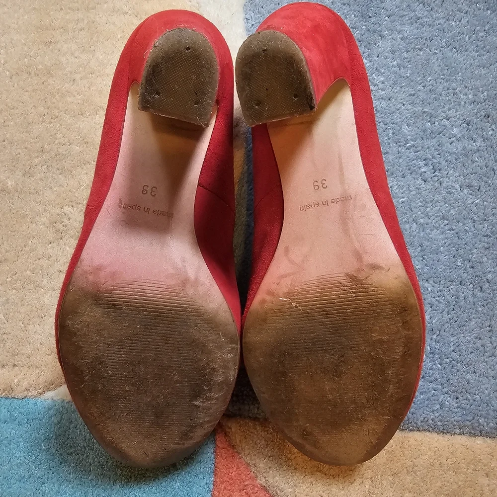 DUNE Red suede pumps